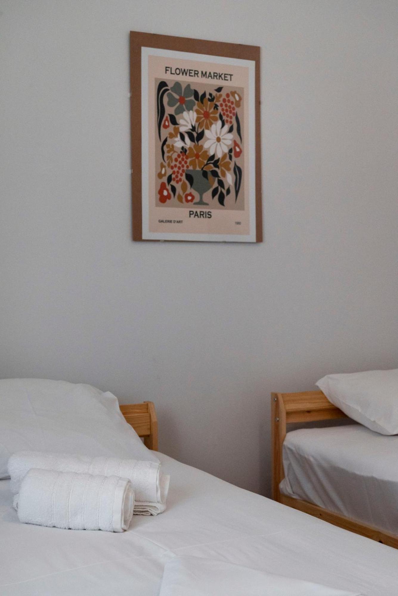 Thissio Getaway 2Ba Next To Athens Ancient Market Екстер'єр фото