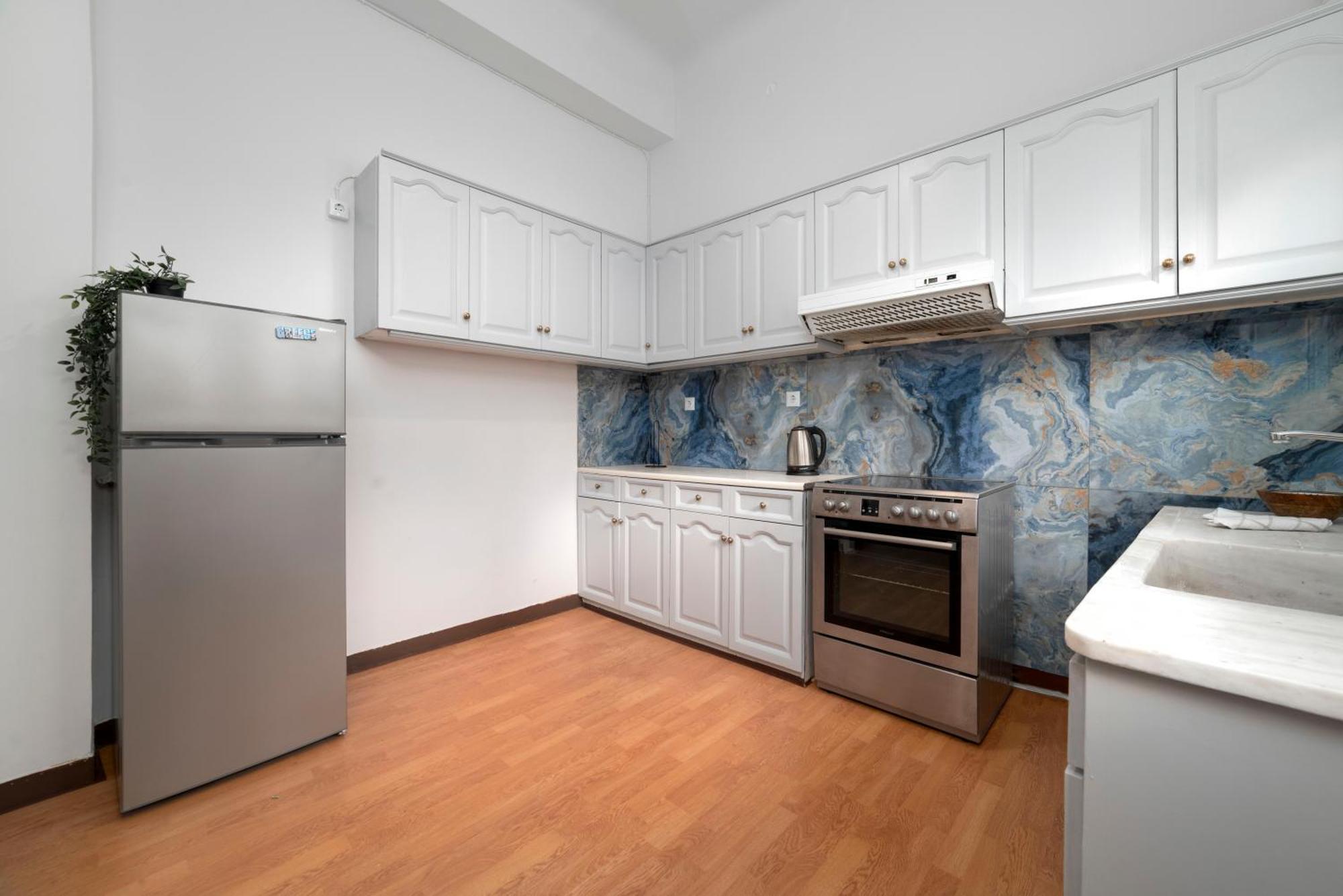 Thissio Getaway 2Ba Next To Athens Ancient Market Екстер'єр фото