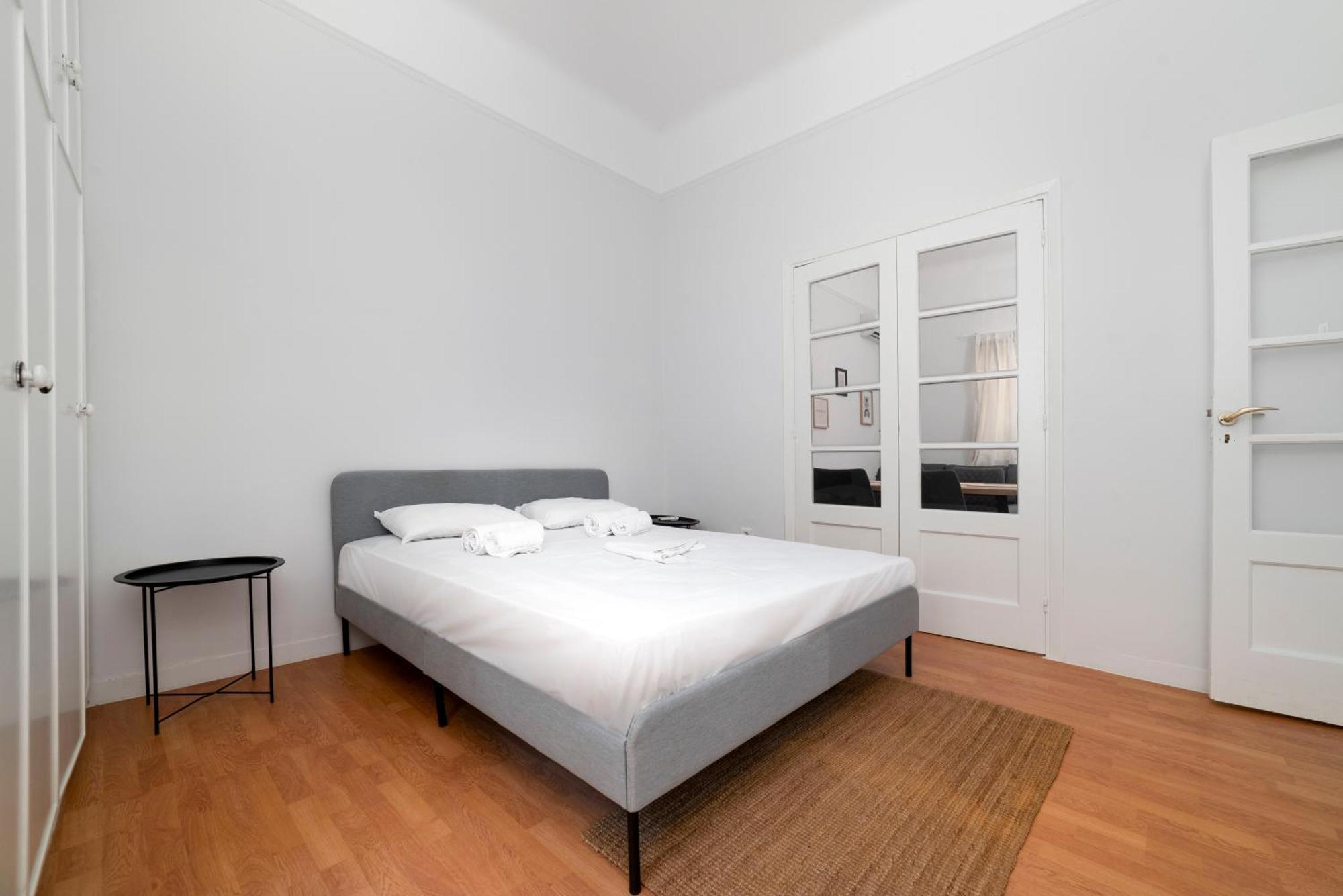Thissio Getaway 2Ba Next To Athens Ancient Market Екстер'єр фото
